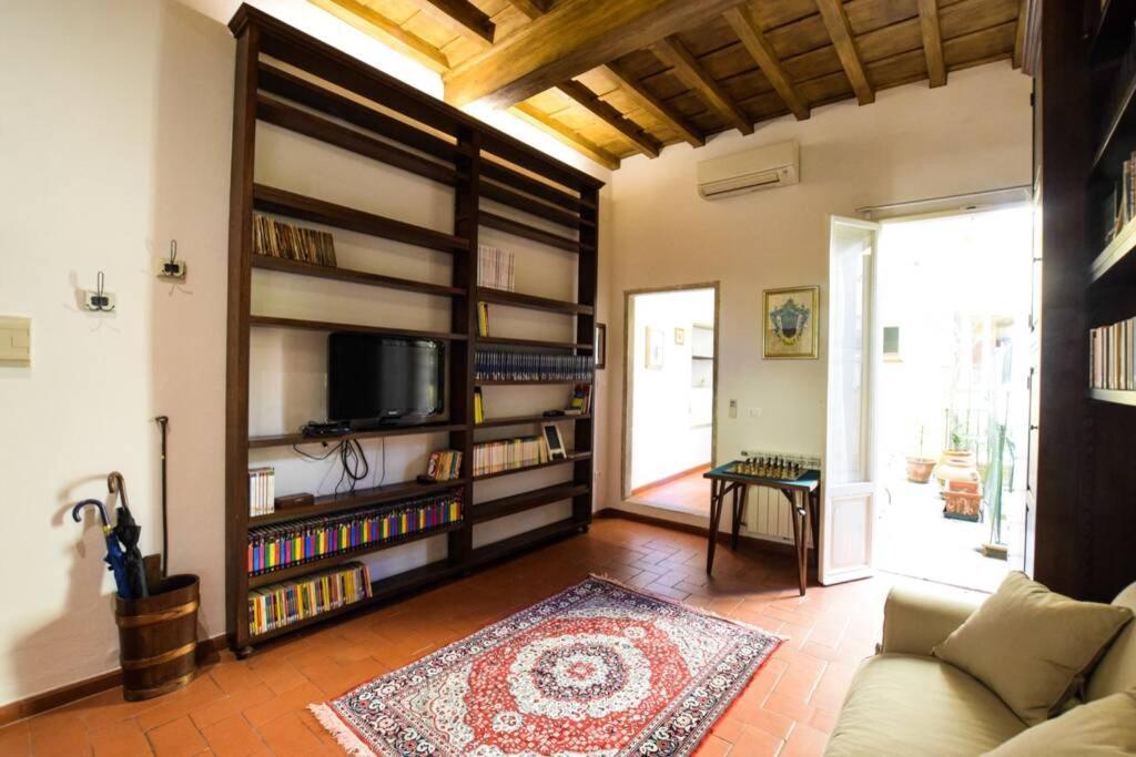 Casa Ghibellina - Center With Outdoor Space! Appartement